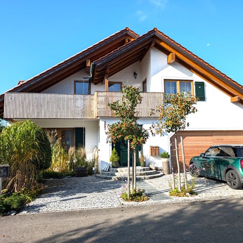 PXL_20251011_083700715.NIGHT