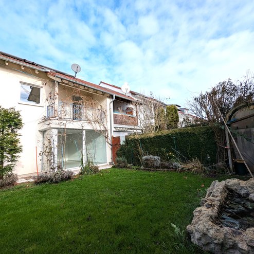 PXL_20251128_095357932