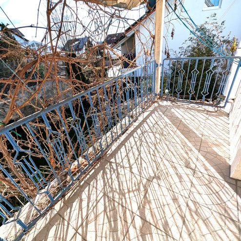 PXL_20251129_122439942-----